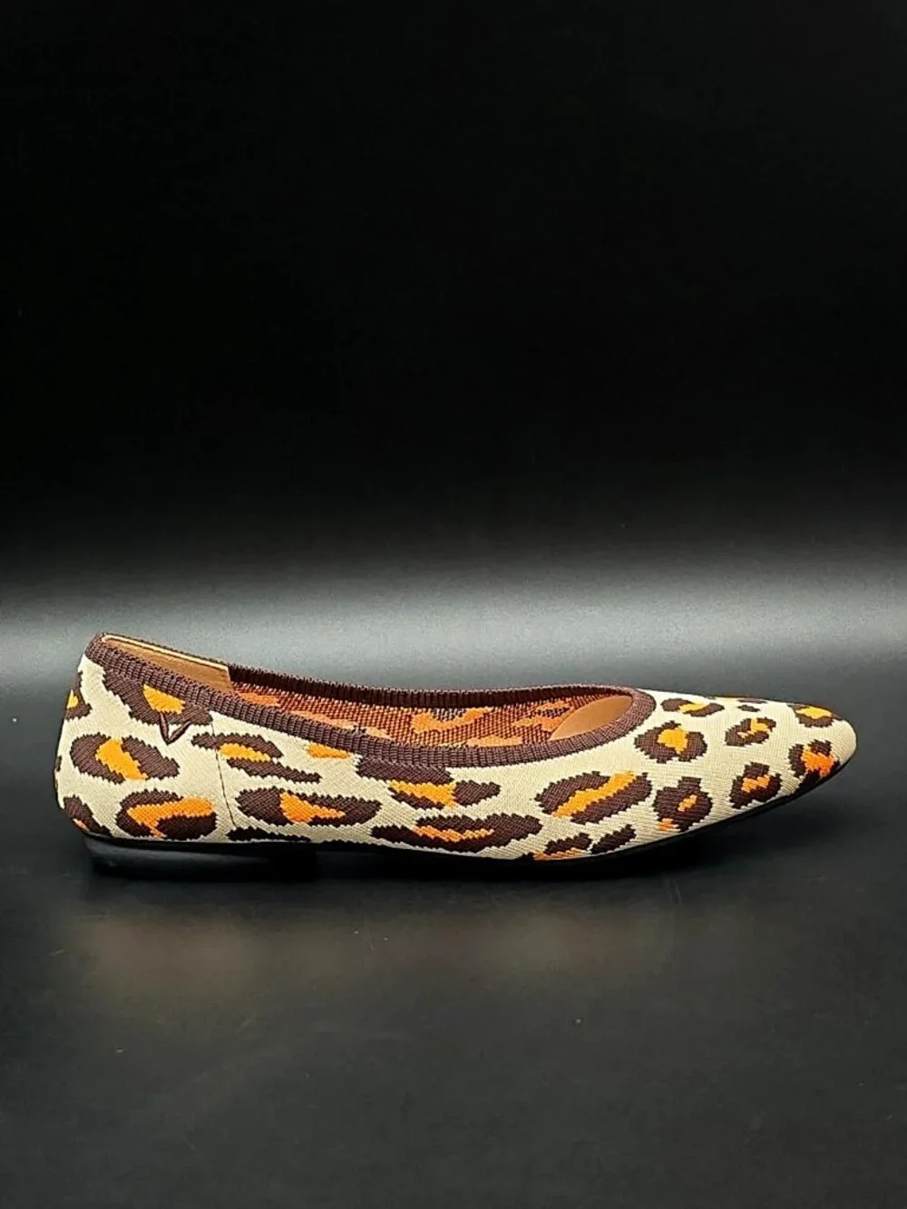 Vivaia leopard print